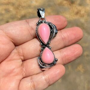 925 Sterling Silver Southwestern Style Double Stone Pink Conch Pendant